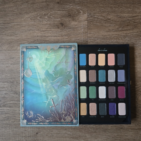 Disney Other - Sefhora Colorful Eyeshadow Palette
